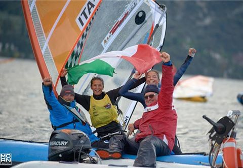 14368781_681702575316720_4237139789241677780_n