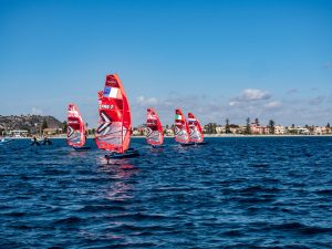 Il Poetto incorona i campioni dell’iQFOiL European Championship 2024
