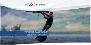 MADDALENA SPANU CONQUISTA L’ARGENTO ALLA TAPPA WINGFOIL RACING CUP GIZZERIA – CALABRIA